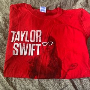 Gently Used Taylor Swift Red Shirt